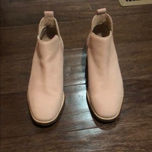 Seychelles blush ankle booties